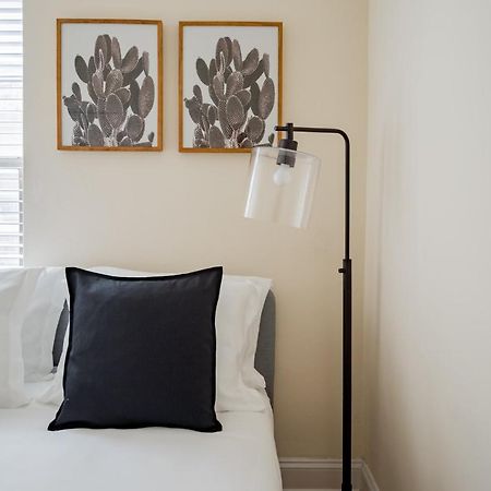 3-Bedroom Gem Apt With In-Unit Laundry - Lawndale 1 & 2 Rep 시카고 외부 사진