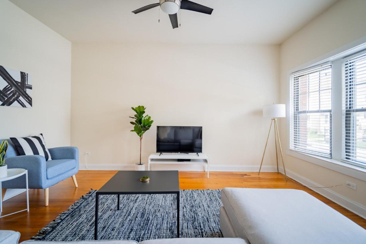 3-Bedroom Gem Apt With In-Unit Laundry - Lawndale 1 & 2 Rep 시카고 외부 사진